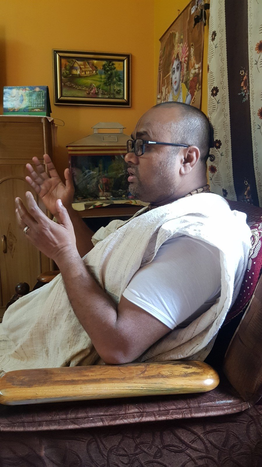  Visiting devotees. Asansol. 2019.11.24